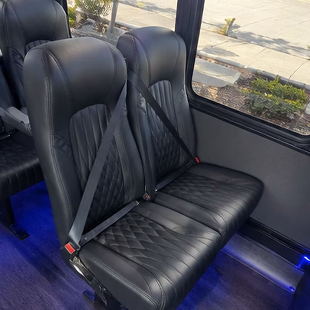 find the perfect transportation for your next airport transfer 4