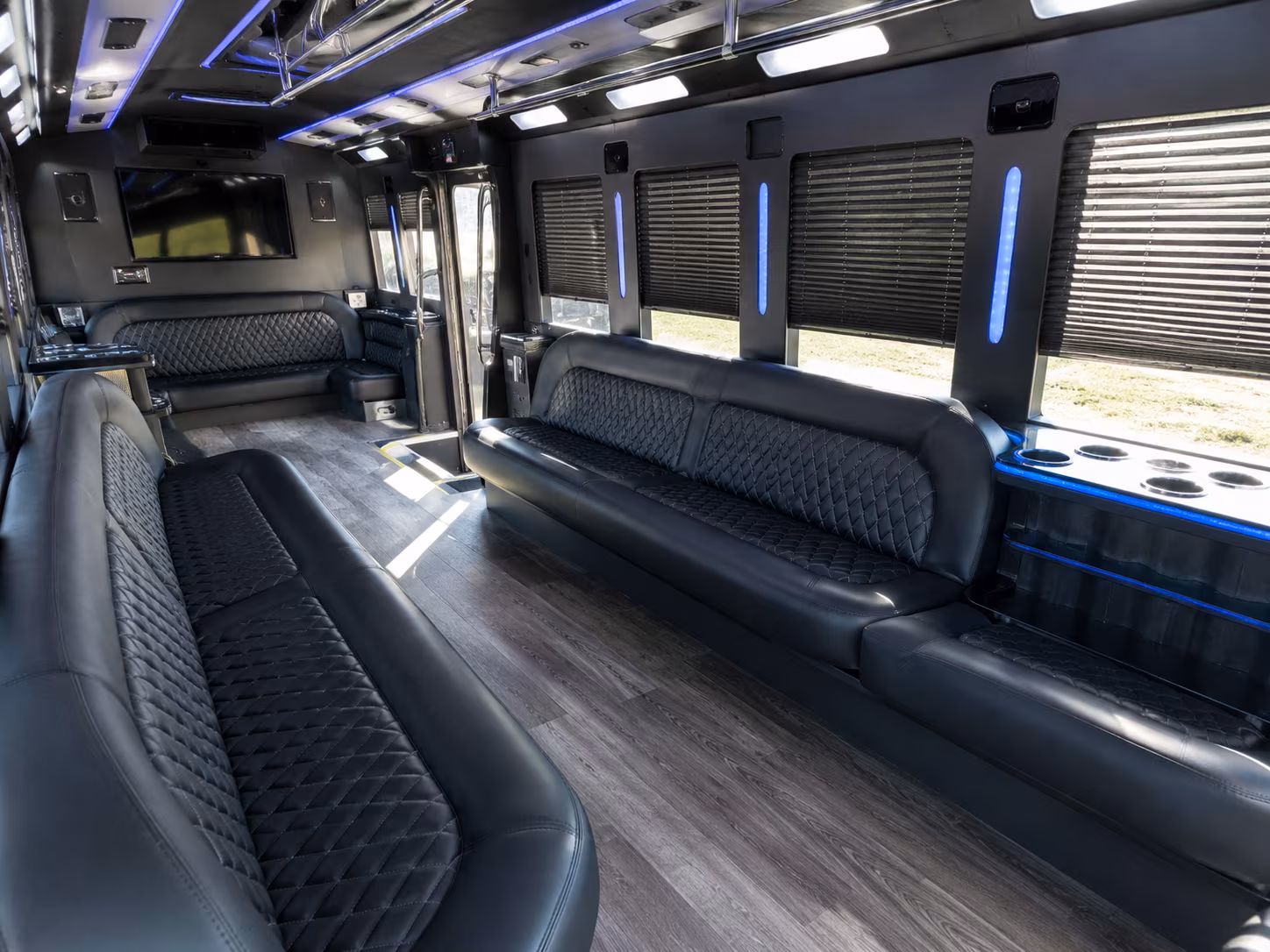 milestone birthday party buses for montgomery nights out on dexter avenue
