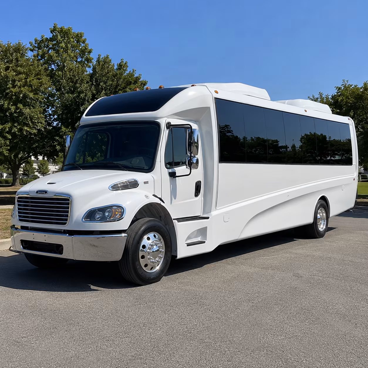 montgomery 20 passenger minibus