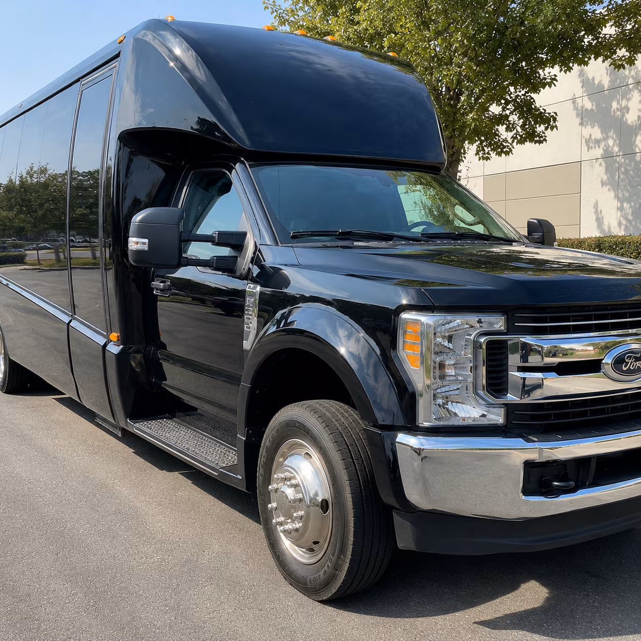 why rent using montgomeryminibuscompany com